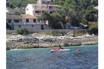 Kroatija Privát Prigradica, Eksterjeras